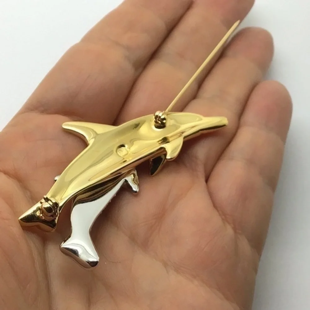 Swarovski gold tone 2” brooch